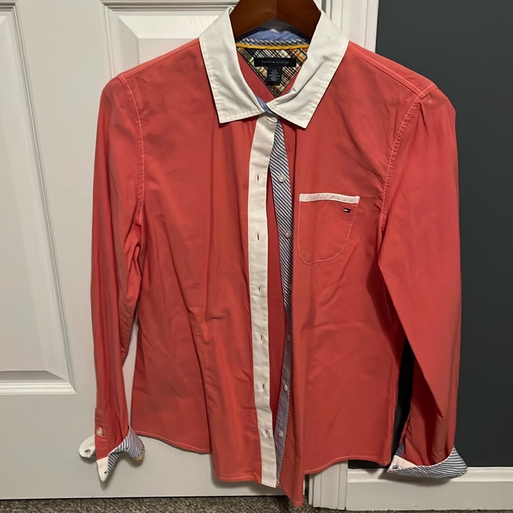 Tommy Hilfiger faded red and white cotton shirt size large in perfect condition